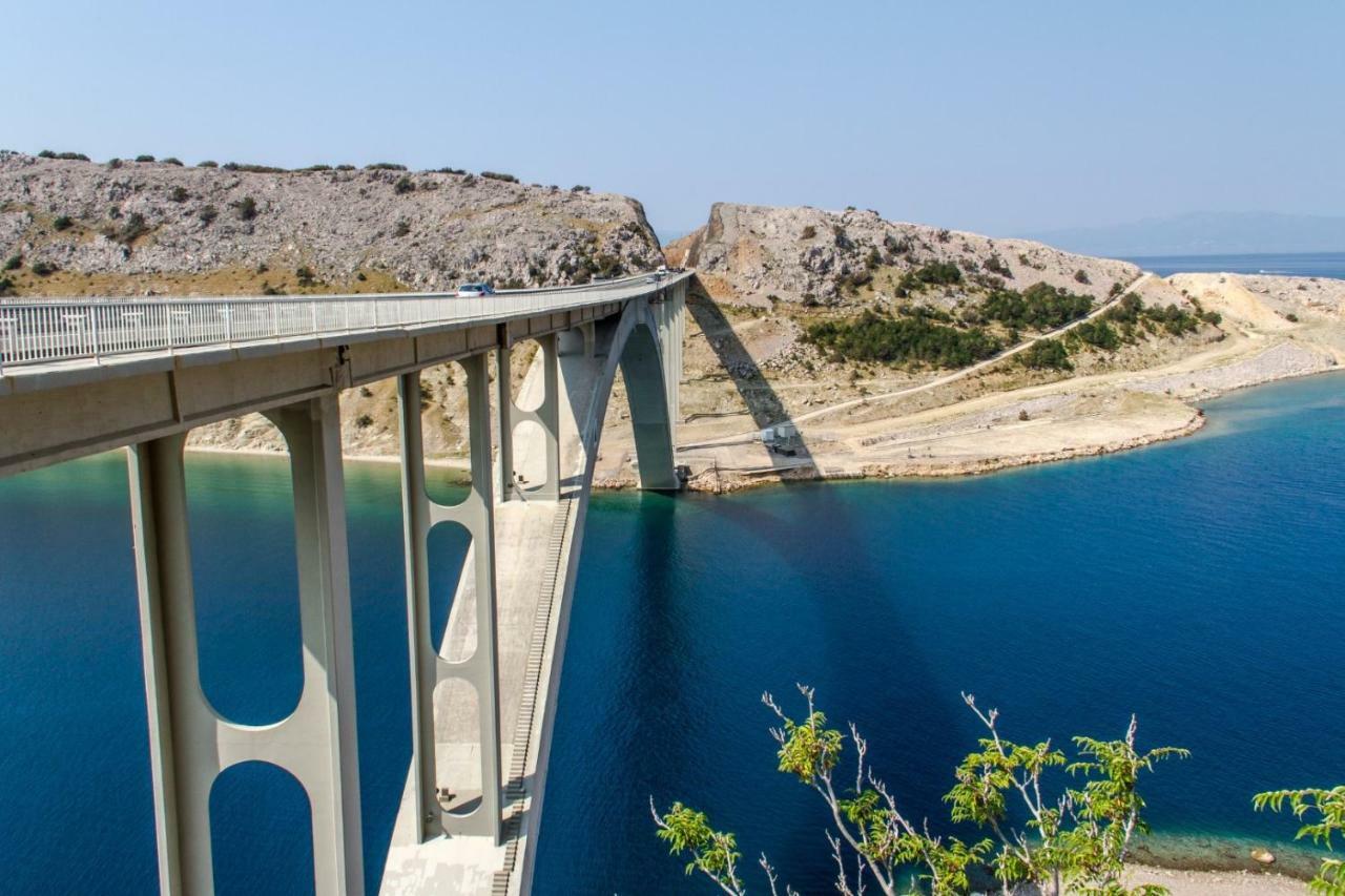 Villa House Sunny Rock Baska Exterior foto